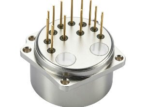 High precision accelerometer for industrial applications